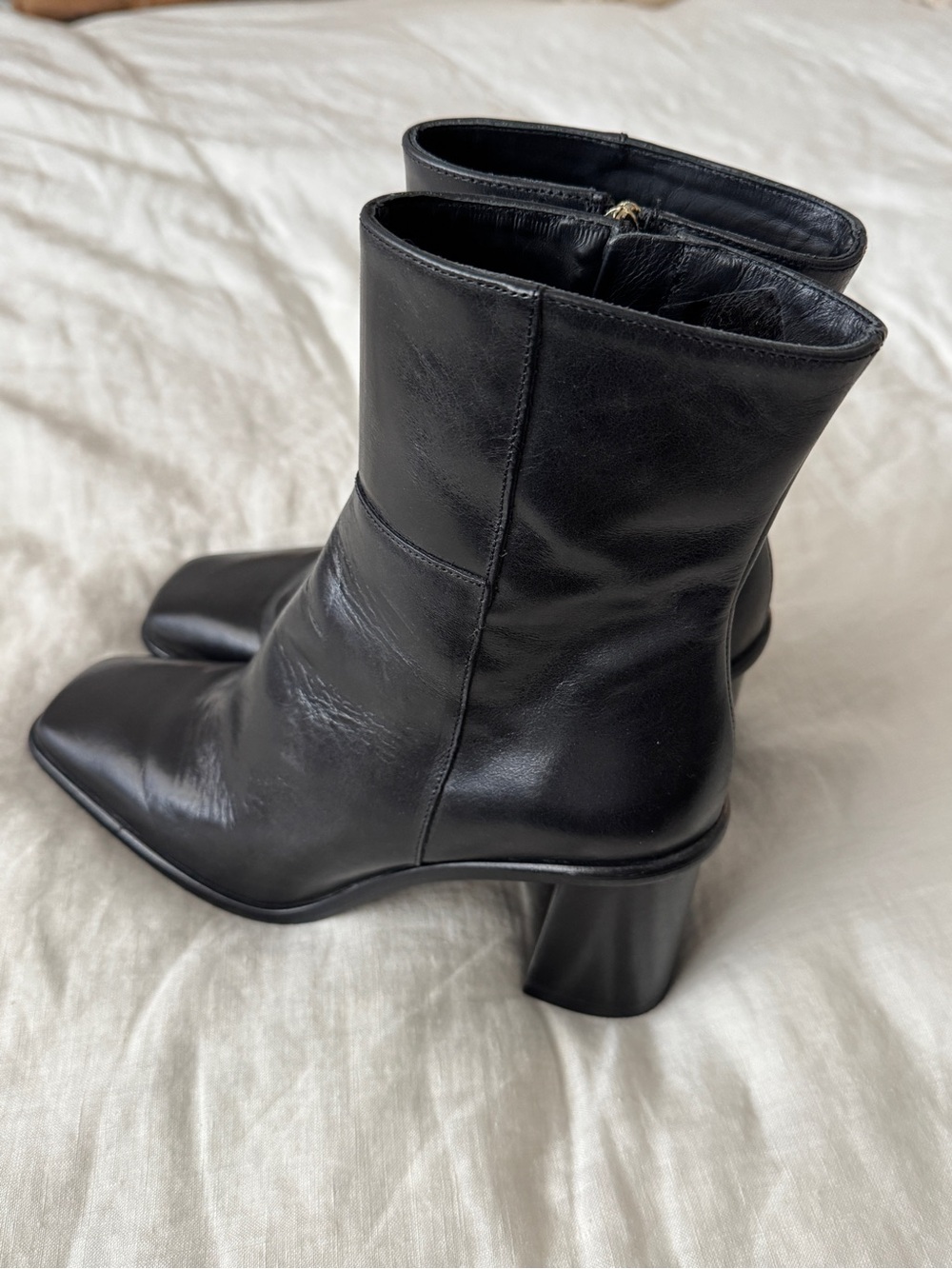 ALOHAS Black Leather Square-Toe Mid-Calf Heeled Boots - Picture 2 of 7